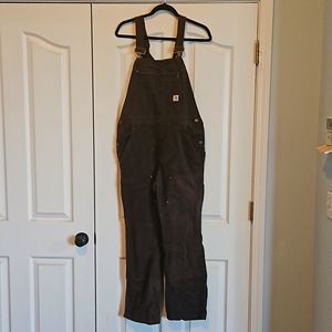 Women's Carhartt bib overalls. Size M 8/10.